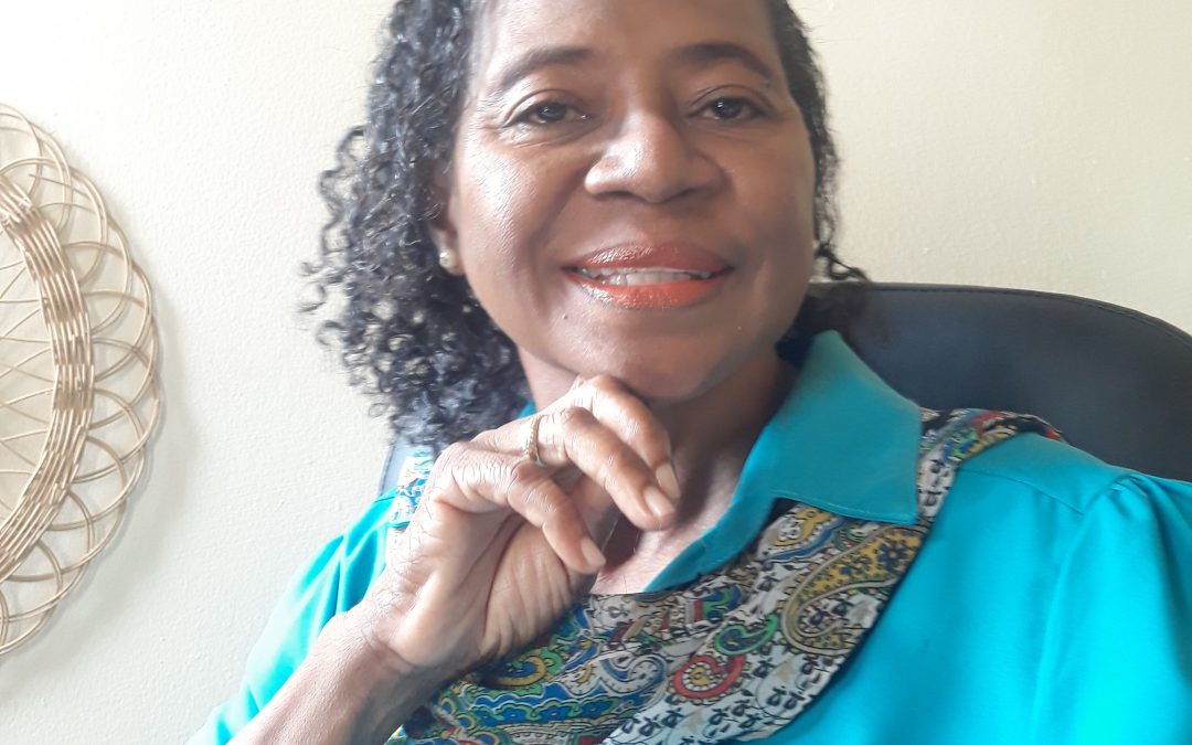 Leading From The Middle © An online evening seminar